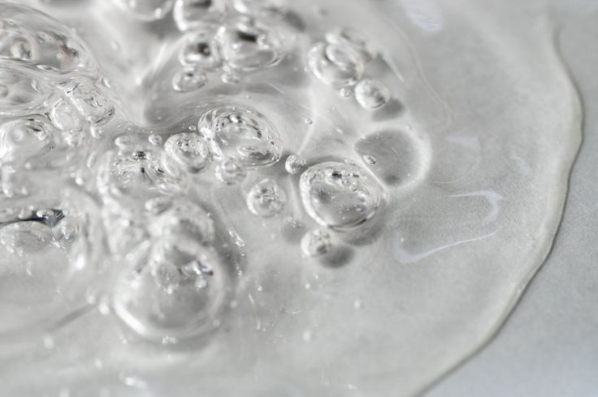 The Ultimate Guide to Hyaluronic Acid for Managing Rosacea